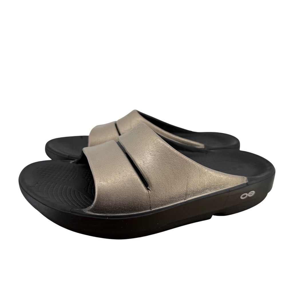 OOFOS OOahh Luxe Slide Sandals Champagne Gold Metallic Womens 9 Mens 7 EU 40